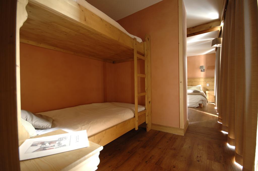 Hotel Le Monal Sainte-Foy-Tarentaise Ruang foto